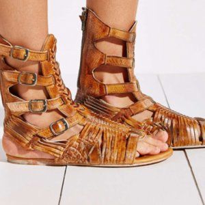 BEDSTU HUARACHE GLADIATOR SANDALS SIZE 9